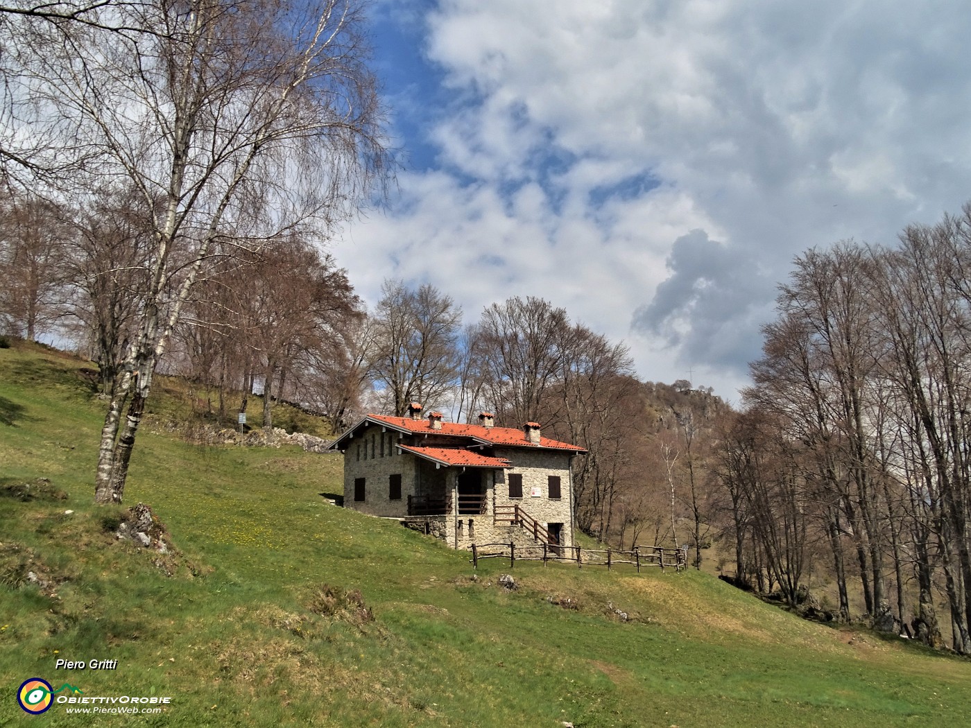 73 Sceso dallo Zucco al rifugio (1150 m).JPG